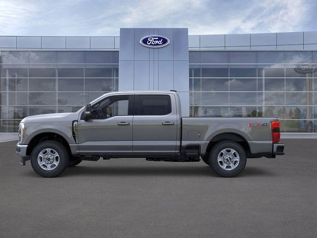 2026 Ford F-250 XLT photo 3