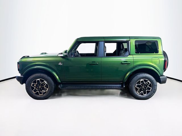 2025 Ford Bronco Outer Banks photo 2