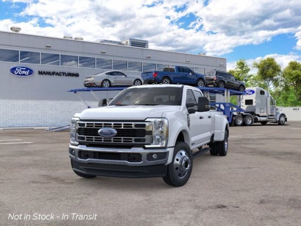New 2026 Ford F-450 XLT Truck Crew Cab