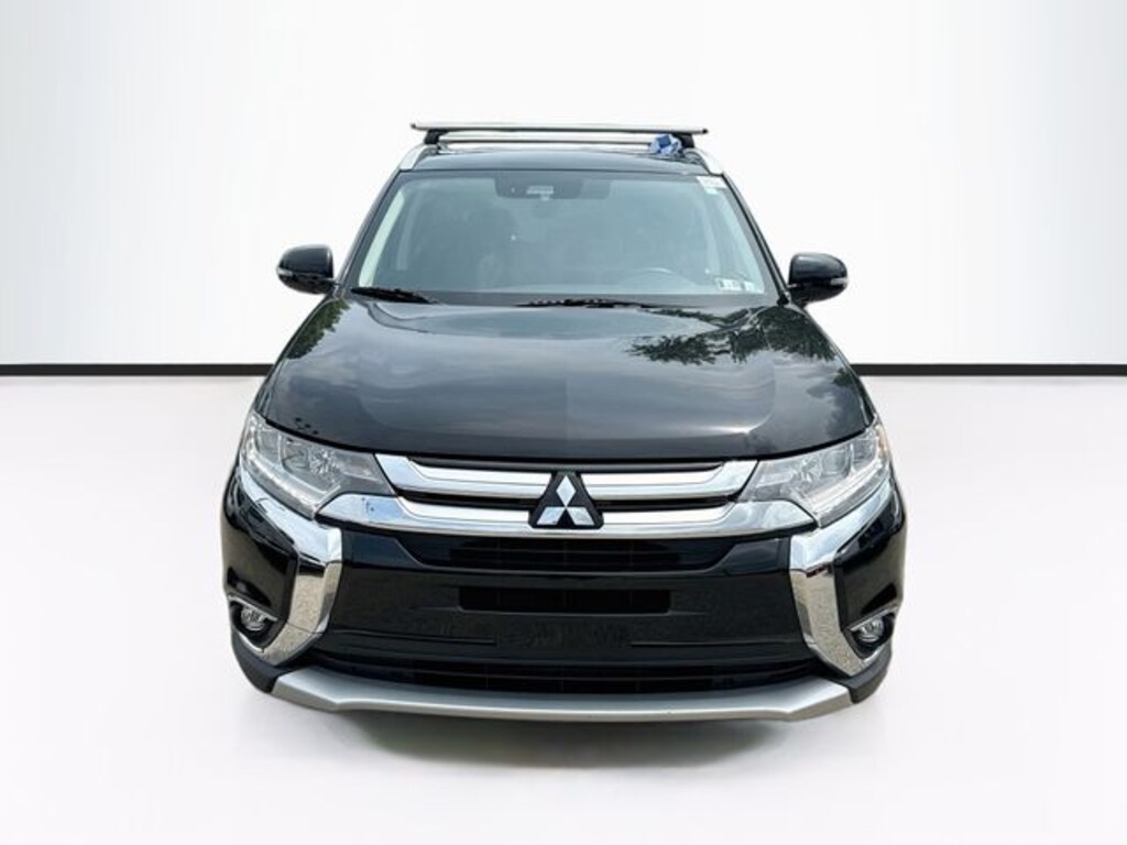 Used 2017 Mitsubishi Outlander GT CUV