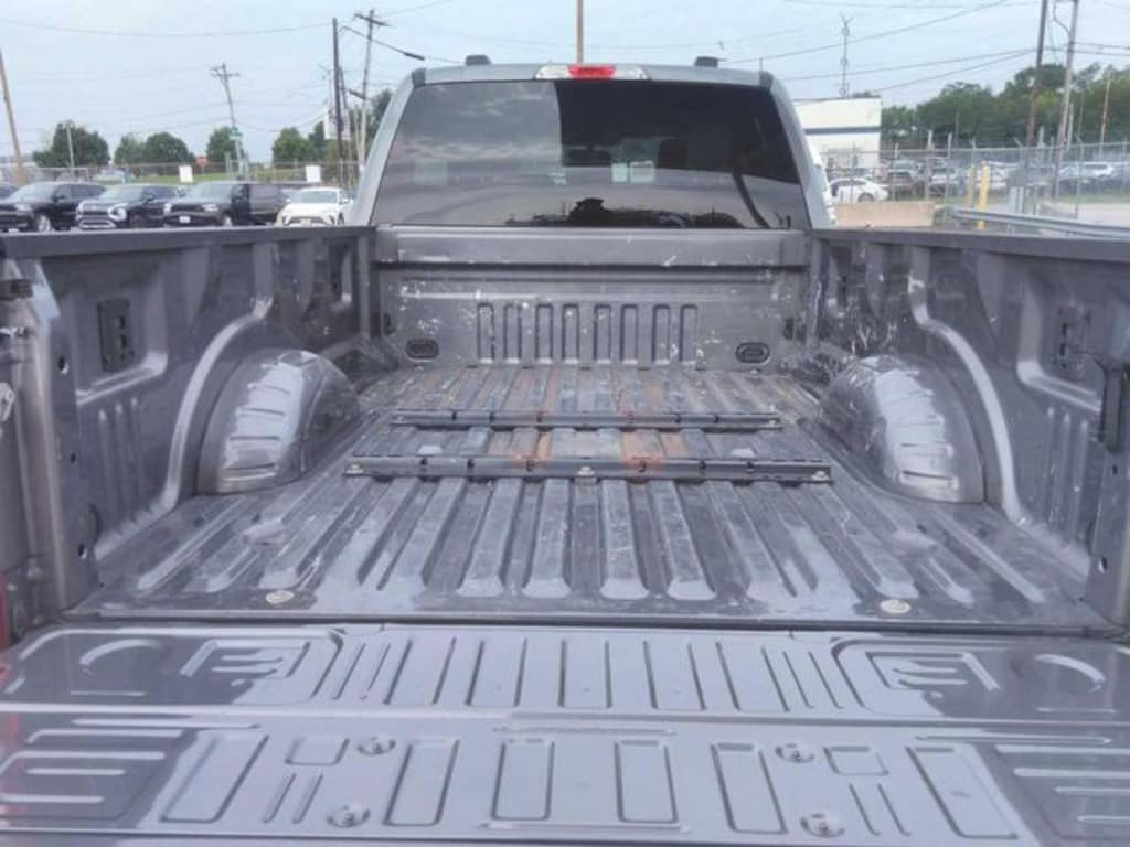 Used 2025 Ford F-350SD XLT Truck Crew Cab