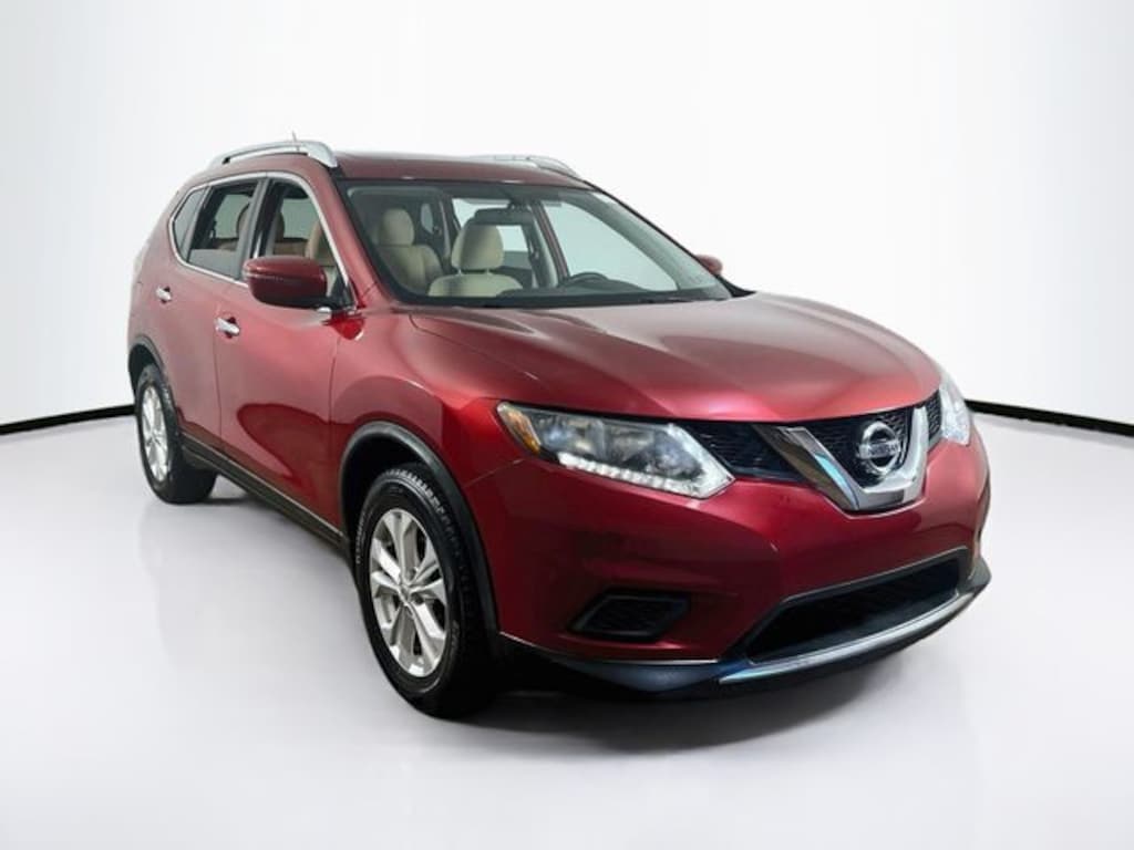 Used 2016 Nissan Rogue SV SUV