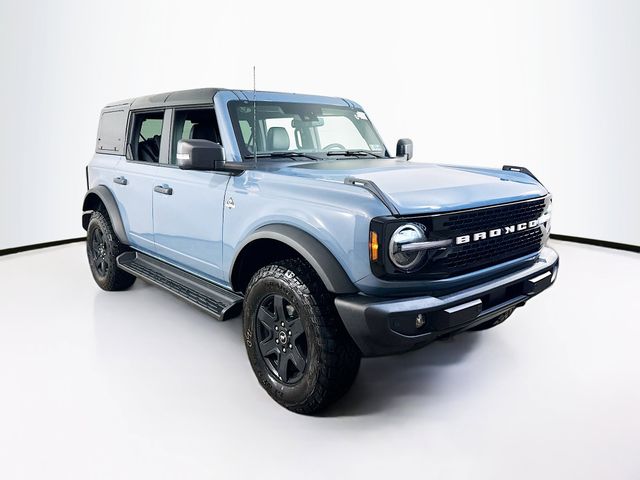 2025 Ford Bronco 4-Door Outer Banks's photo