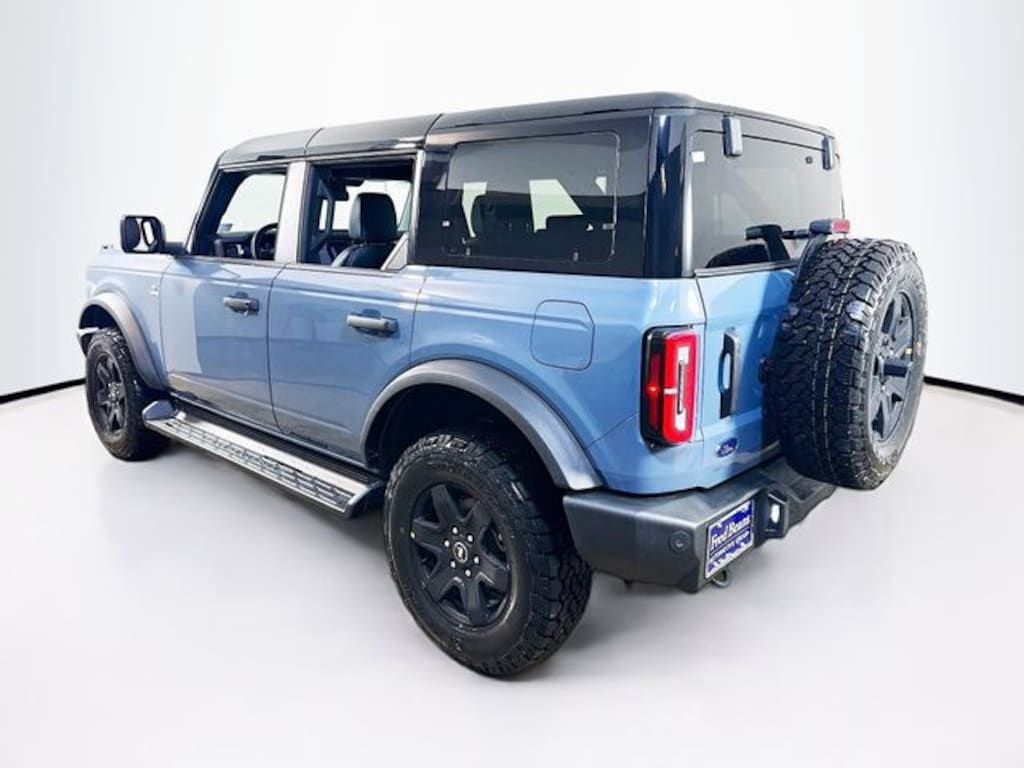 New 2025 Ford Bronco Outer Banks SUV