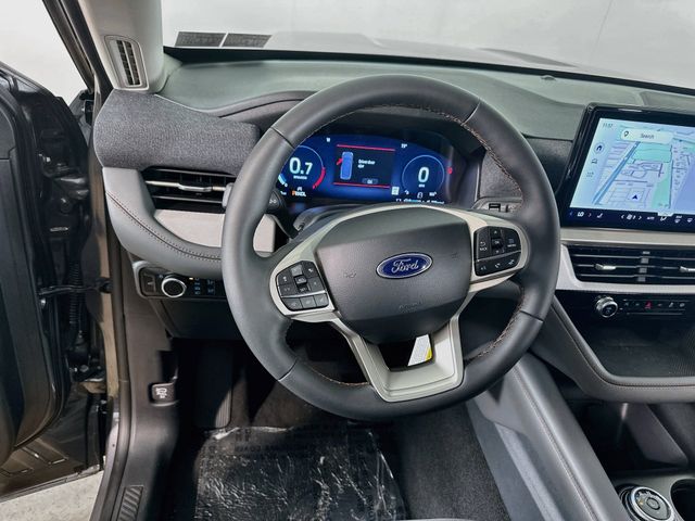 2026 Ford Explorer Active - Photo 13