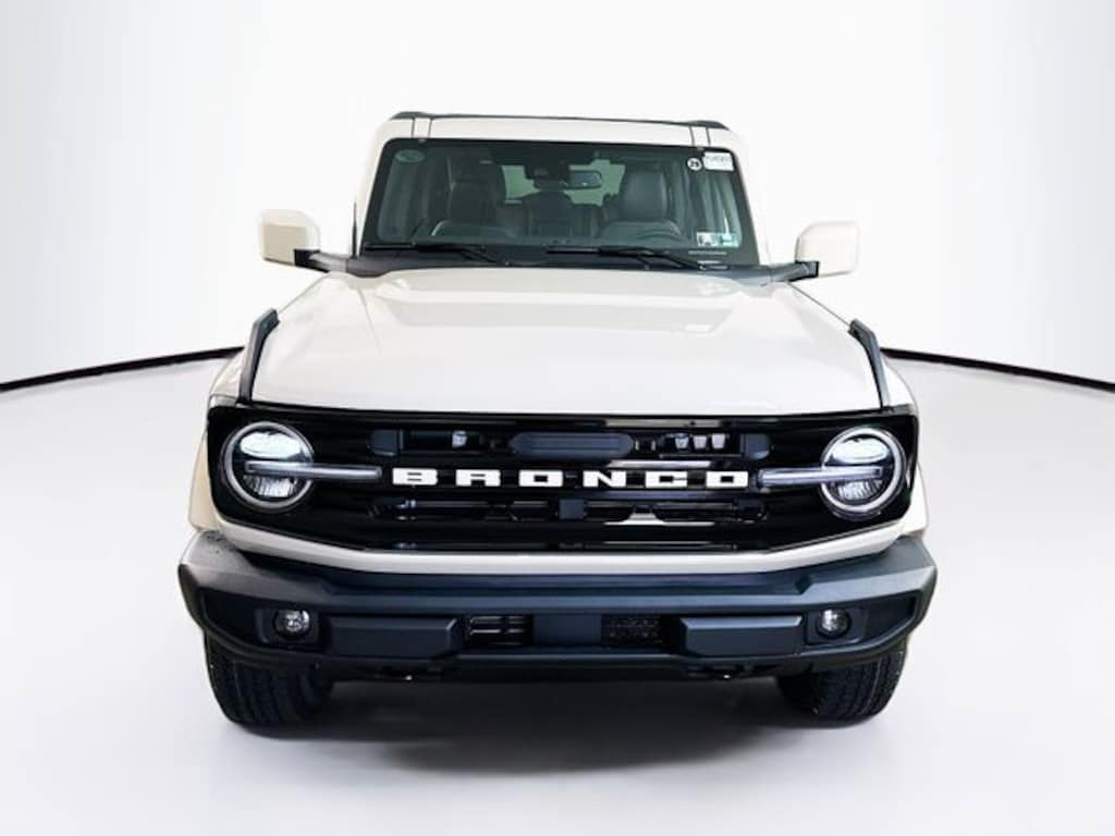 New 2026 Ford Bronco Outer Banks SUV