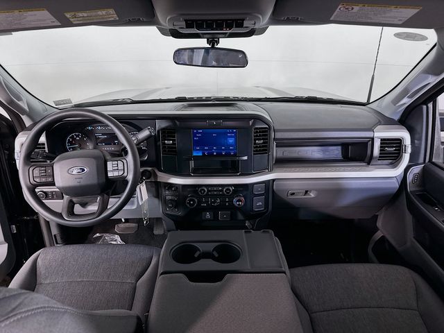 2026 Ford F-250 Super Duty XL - Photo 14
