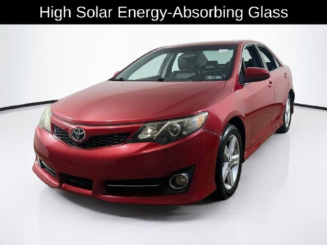 Used 2012 Toyota Camry SE Sedan