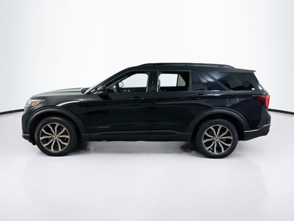 New 2026 Ford Explorer ST-Line SUV