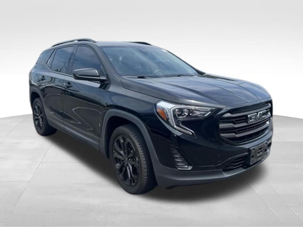 Used 2021 GMC Terrain SLE SUV