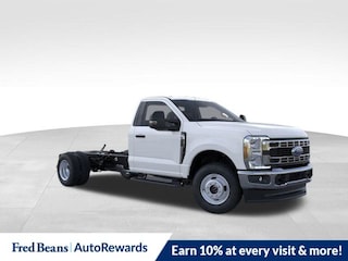 2025 Ford F-350 Chassis XL Truck Regular Cab
