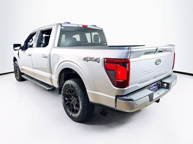 2025 Ford F-150 XLT photo 4
