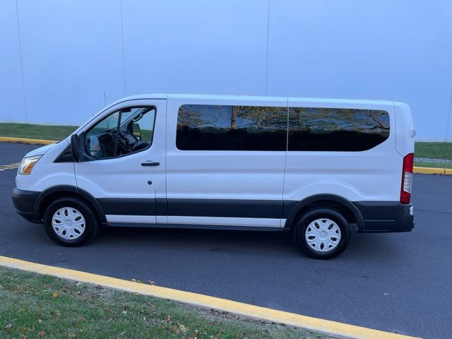 2015 Ford Transit Van photo 4