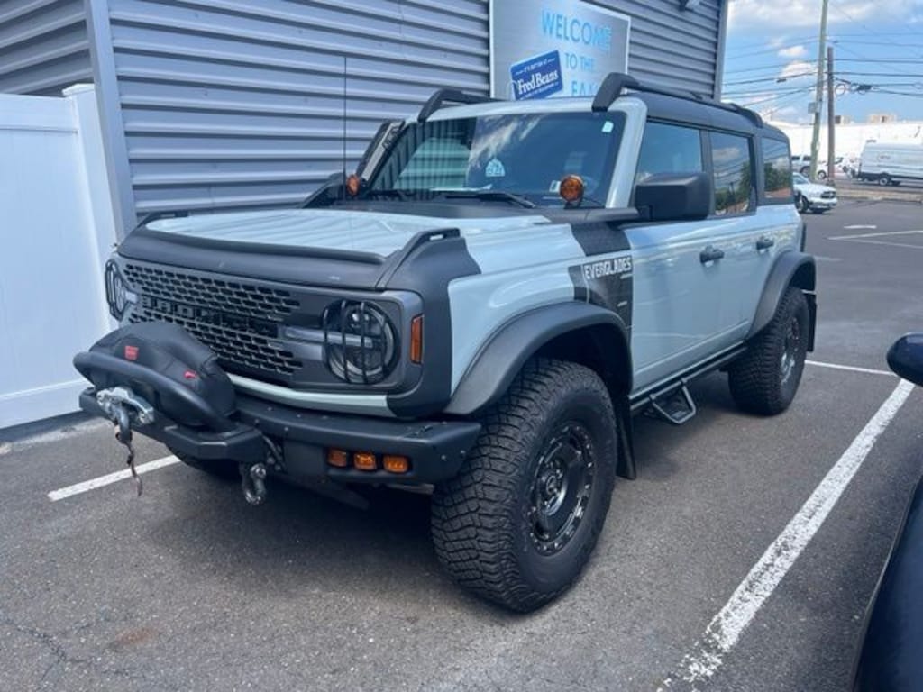 Used 2024 Ford Bronco Everglades SUV