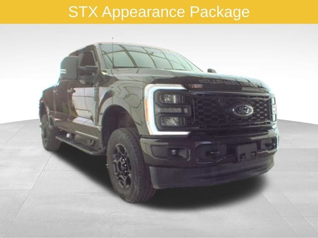 2024 Ford F-250 XL 4x4 Crew Cab 6-3/4' Box's photo