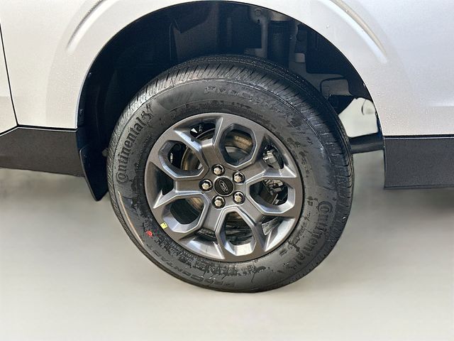 2025 Ford Maverick XLT photo 4