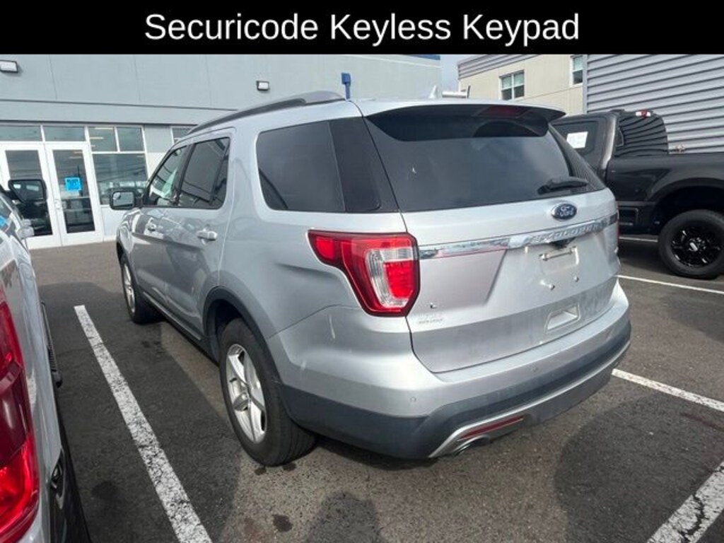 Used 2017 Ford Explorer XLT SUV