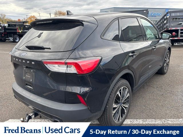 2022 Ford Escape SE photo 4