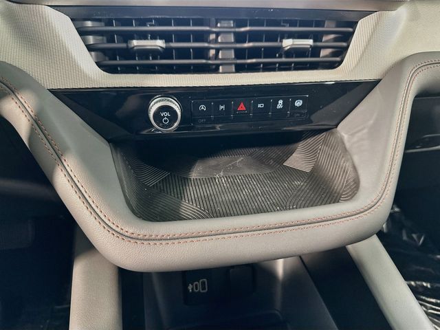 2026 Ford Explorer Active - Photo 15