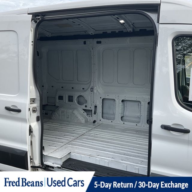2023 Ford Transit Cargo Van photo 3