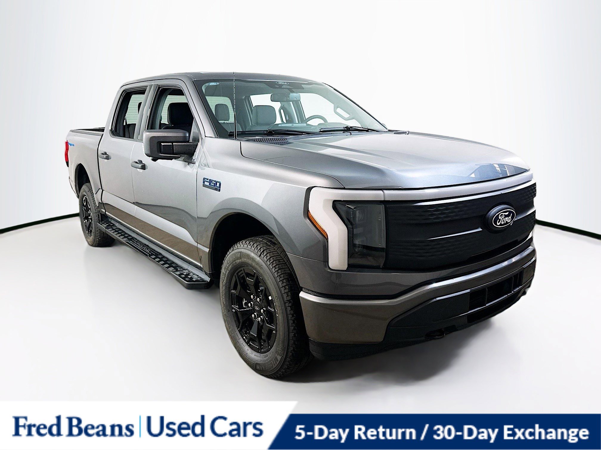 2025 Ford F-150 Lightning XLT's photo