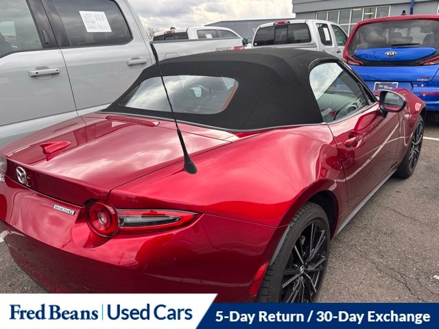 2025 Mazda MX-5 Miata Miata Grand Touring photo 4