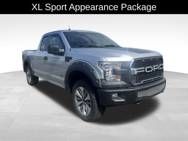 2017 Ford F-150 XL 4x4 SuperCab 6-1/2 Box's photo
