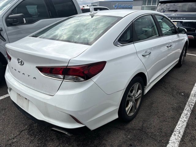 2018 Hyundai Sonata SEL photo 2