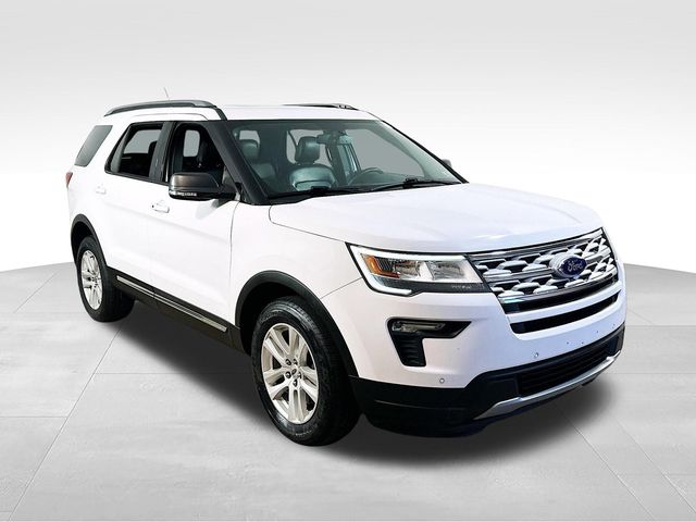 2019 Ford Explorer XLT 4WD's photo