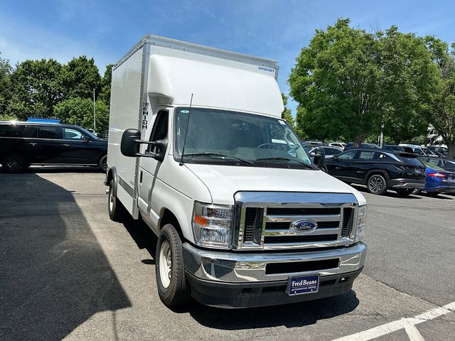 2025 Ford E-Series SRW E-350 Super Duty 138 in WB's photo