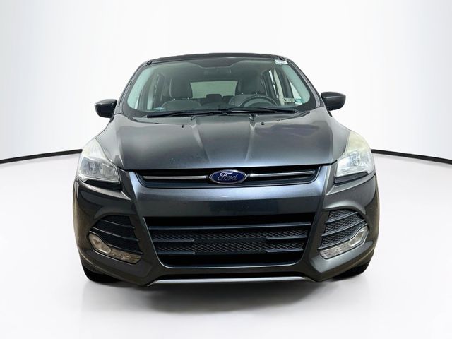 Used 2016 Ford Escape SE with VIN 1FMCU9GX4GUB42942 for sale in Langhorne, PA