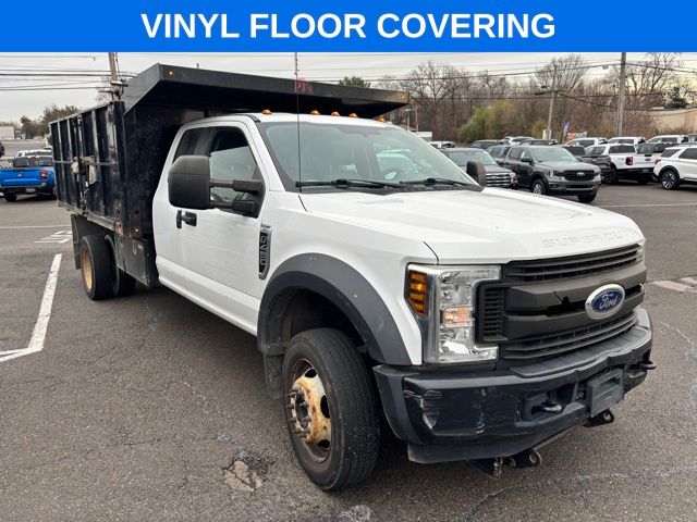 2019 Ford F-450 Super Duty Chassis Cab XL's photo