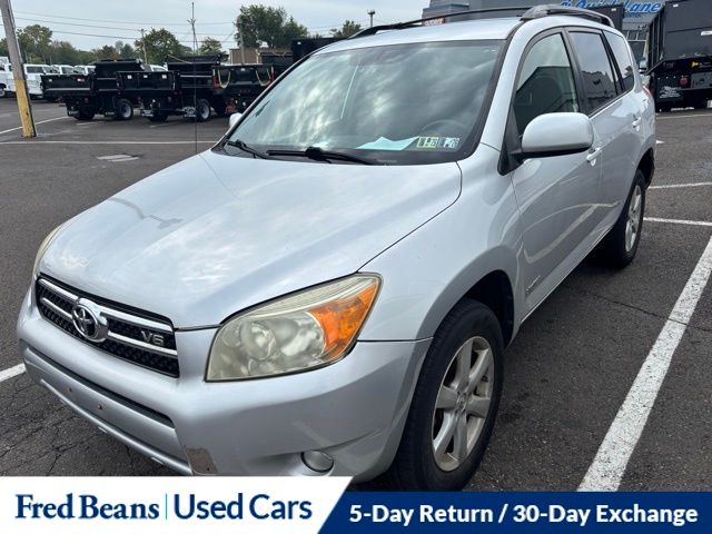 2007 Toyota RAV4 Limited photo 2