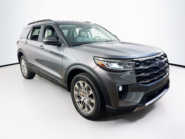 2026 Ford Explorer Active 4WD's photo