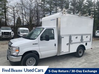 2026 Ford E-350 Cutaway Base Truck
