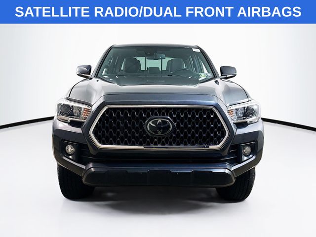 2018 Toyota Tacoma TRD Off-Road photo 2