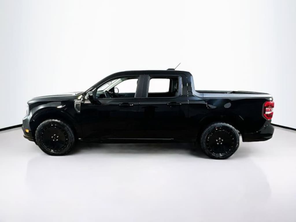 New 2025 Ford Maverick Lobo High Truck SuperCrew