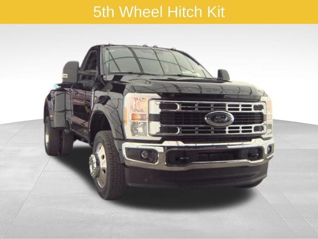 2026 Ford F-450 XLT 4x4 Regular Cab 8' Box DRW's photo