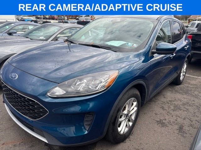 2020 Ford Escape SE photo 2