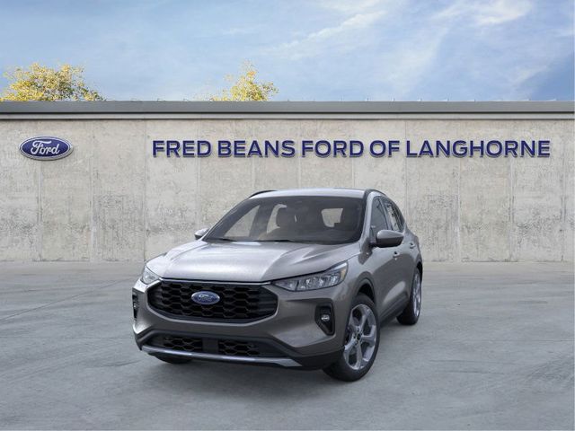 2025 Ford Escape ST-Line Select photo 2