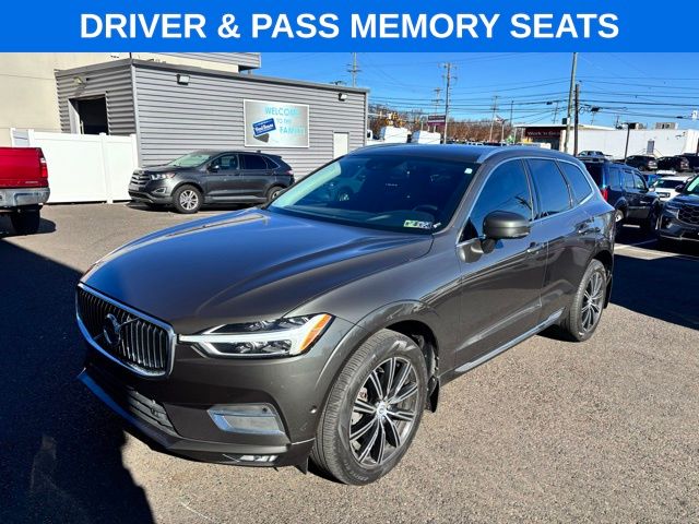 2018 Volvo XC60 T5 Inscription photo 2