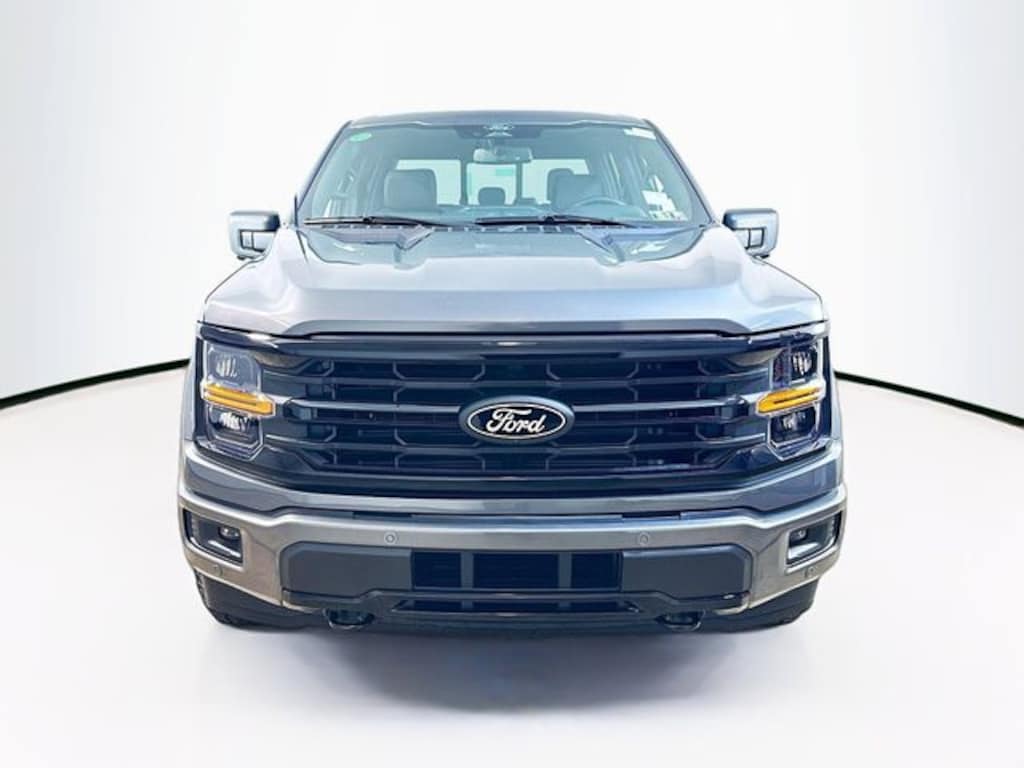 New 2025 Ford F-150 XLT Truck SuperCrew Cab