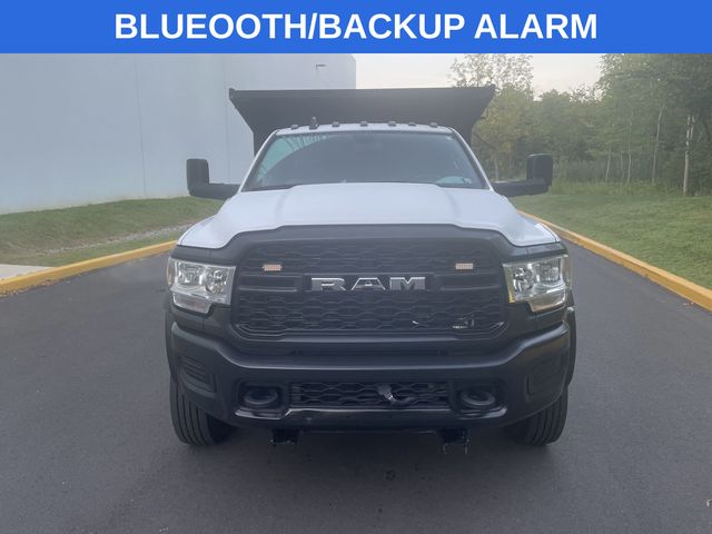 2022 Ram 4500 Tradesman photo 2
