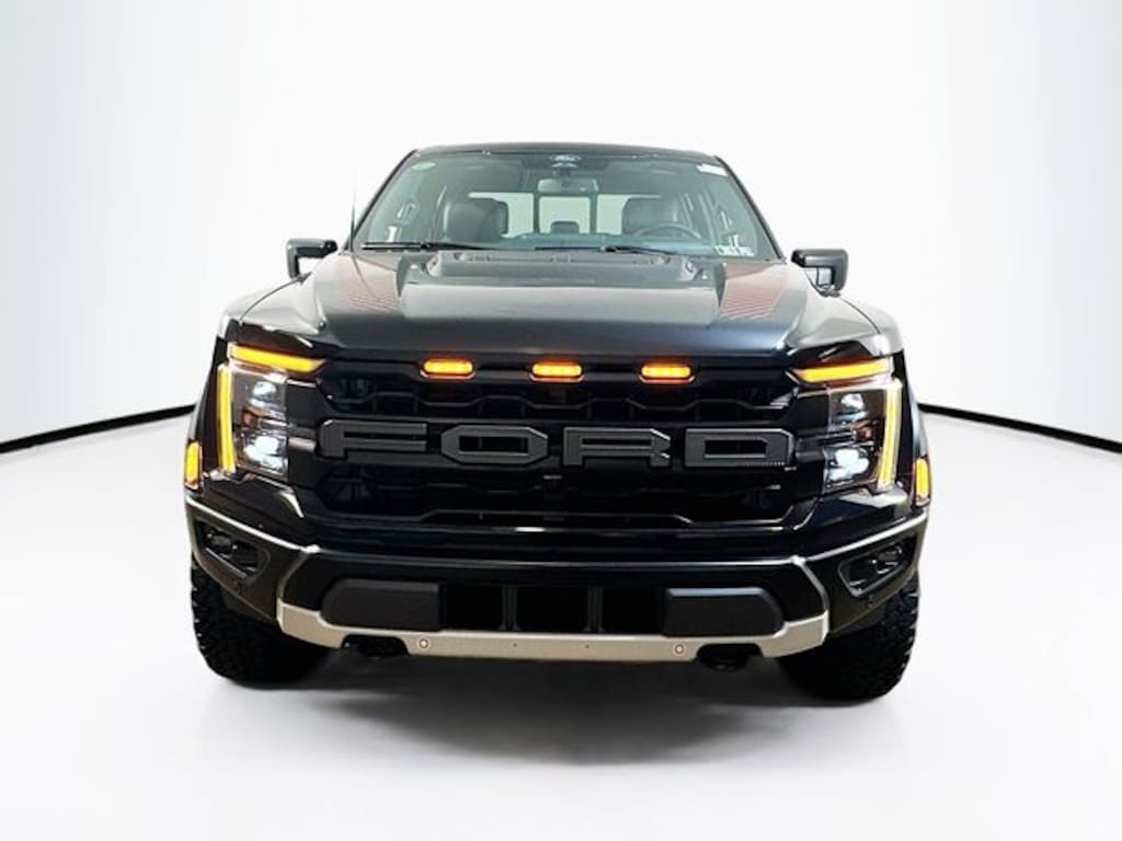 New 2025 Ford F-150 Raptor Truck SuperCrew Cab