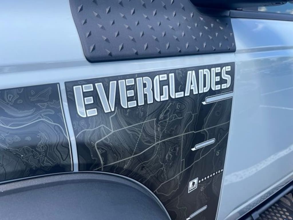 Used 2024 Ford Bronco Everglades SUV