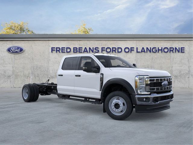 2025 Ford F-450 Chassis Truck Crew Cab 