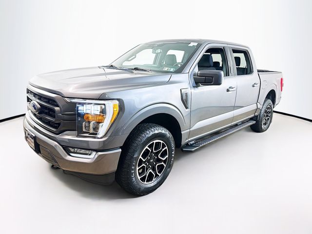 2022 Ford F-150 XLT photo 3