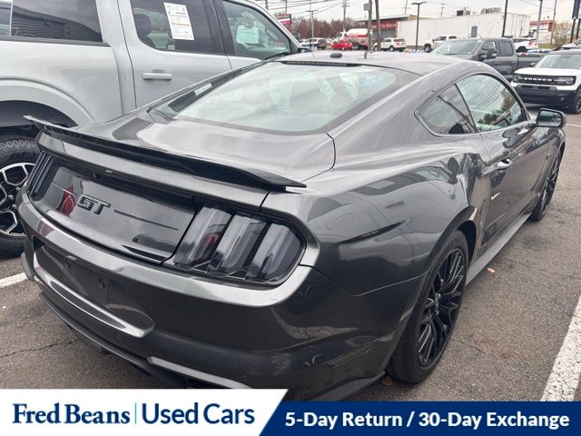 2019 Ford Mustang GT Premium photo 4