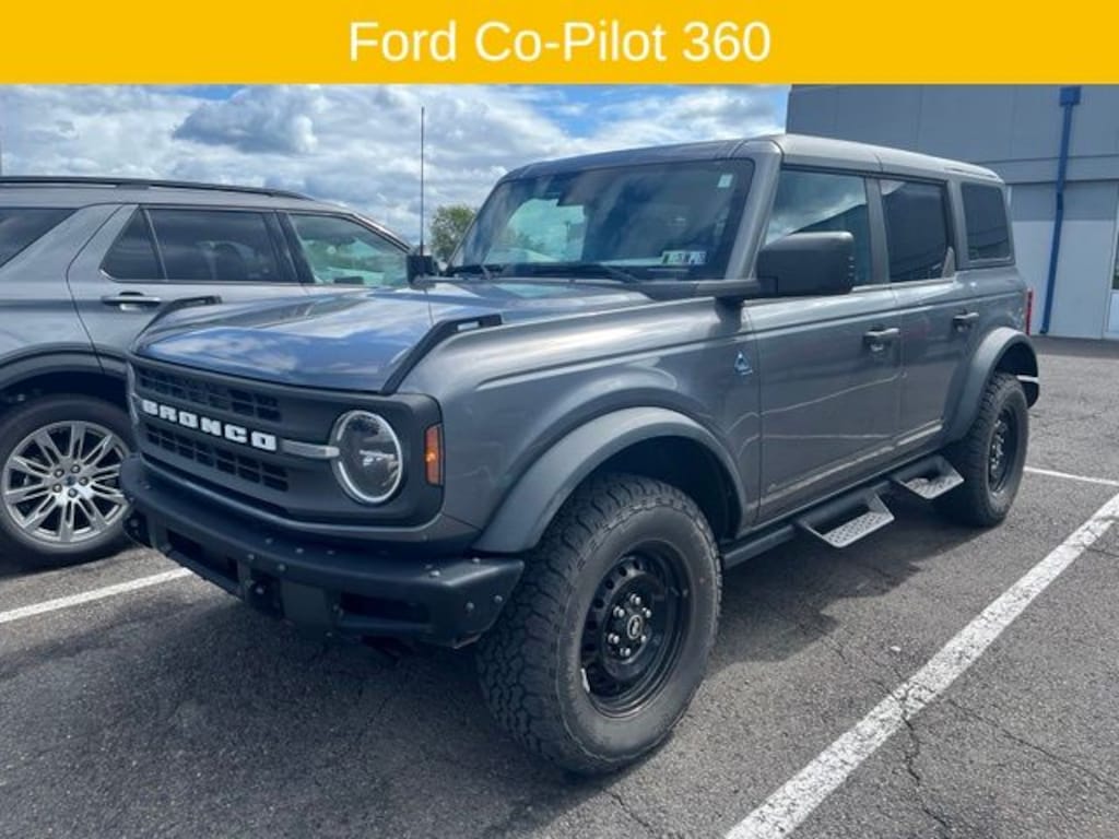 Certified 2023 Ford Bronco Black Diamond SUV