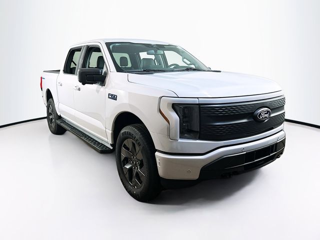 2025 Ford F-150 Lightning Flash's photo